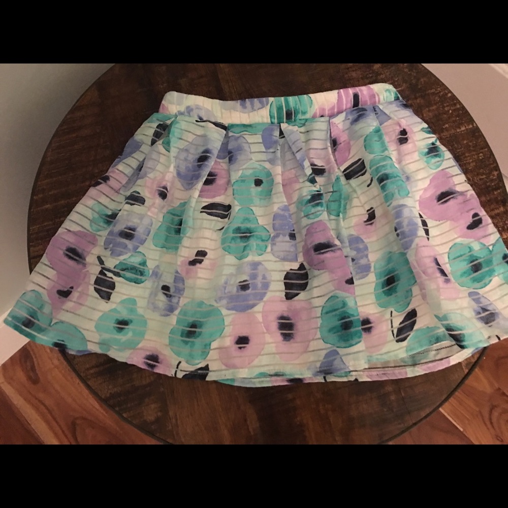 Girls skirt